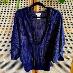 LaRok blue & gold top w/hood